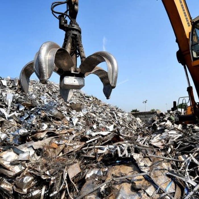 Manufacturing & Commercial Waste Metal